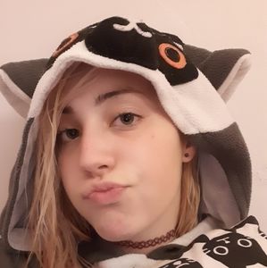 Meet your Posher, Viviane